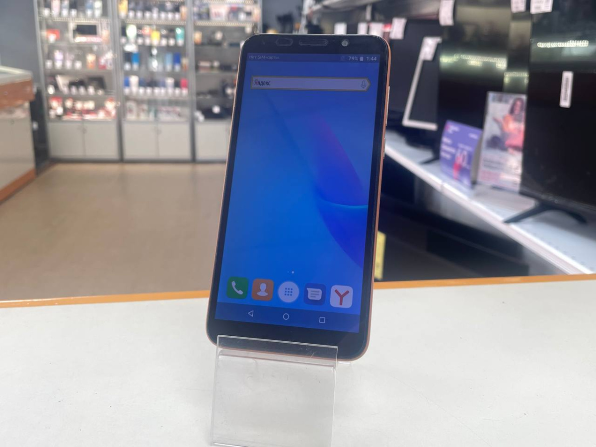 Смартфон Huawei Y5 Lite (2018)