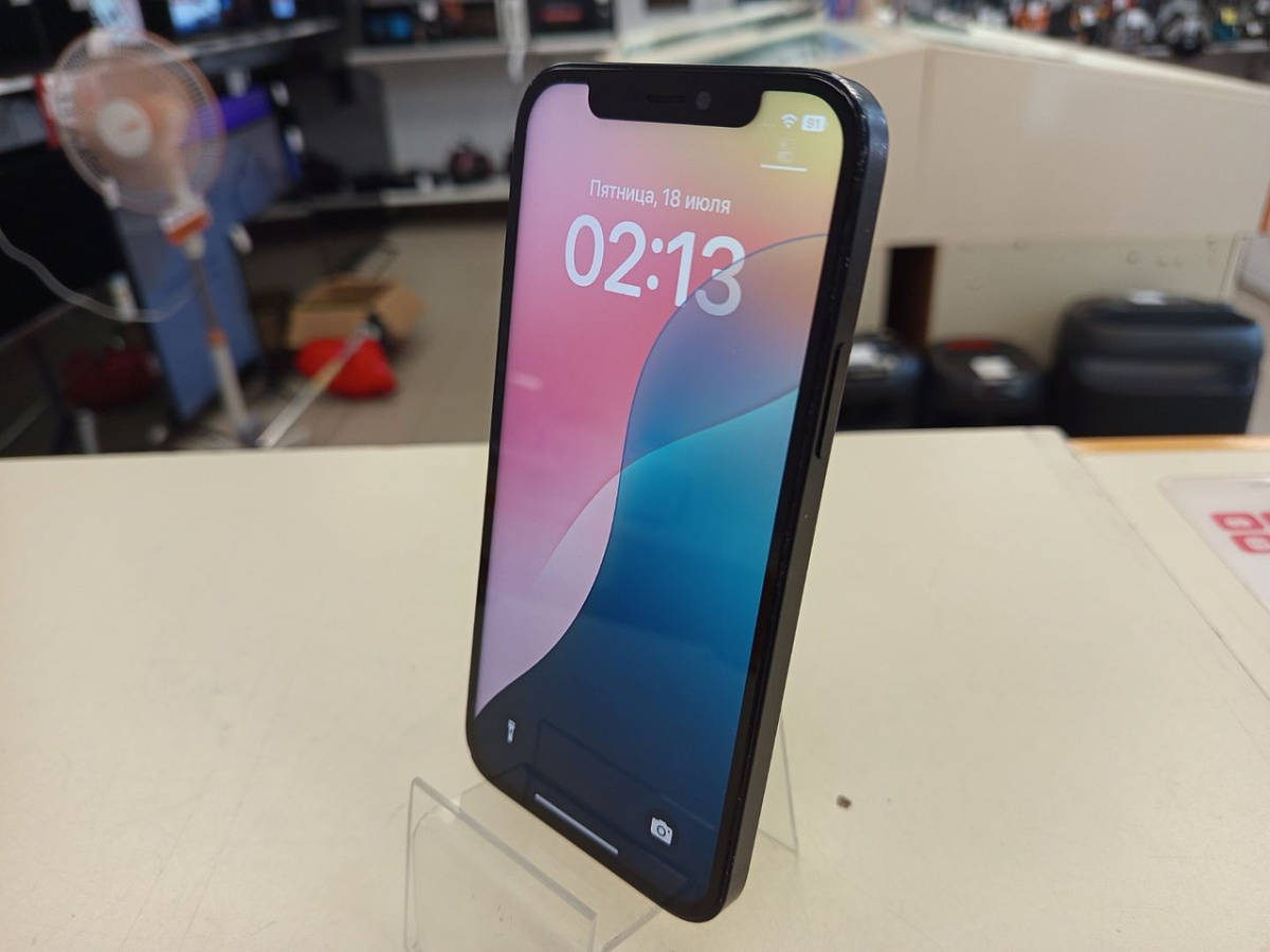 Смартфон Apple iPhone 12 64Gb
