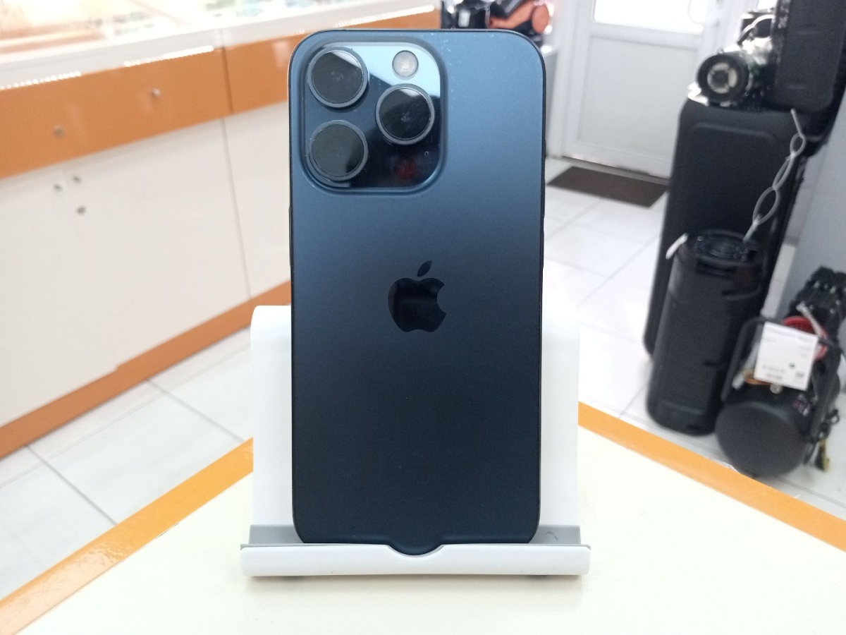 Смартфон Apple Iphone 15 Pro 256Gb