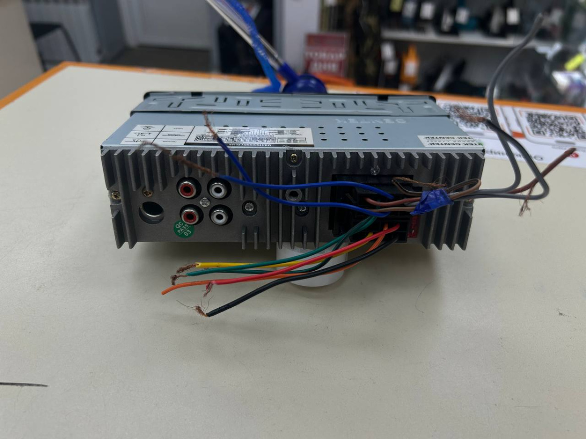 Автомагнитола Centek CT-8117