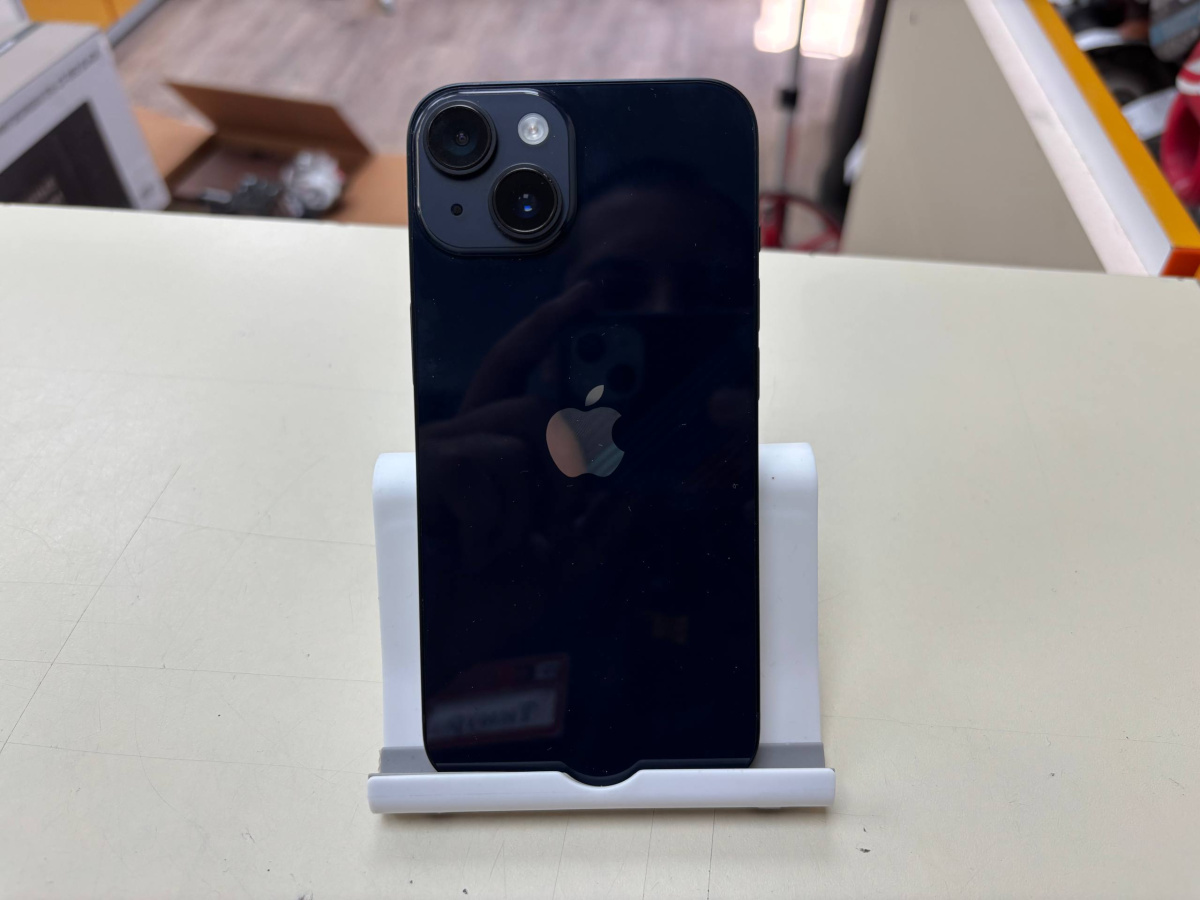 Смартфон Apple Iphone 14 128Gb