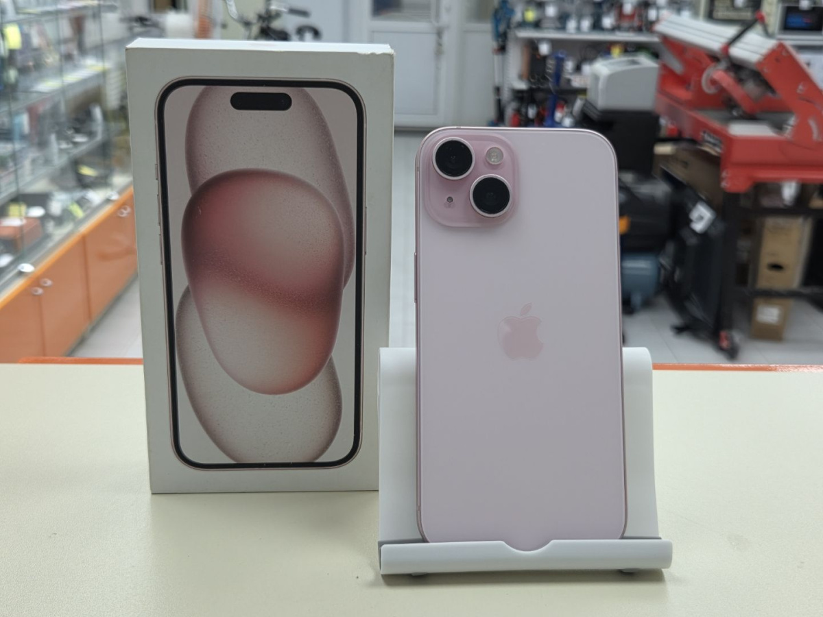 Смартфон Apple Iphone 15 128Gb