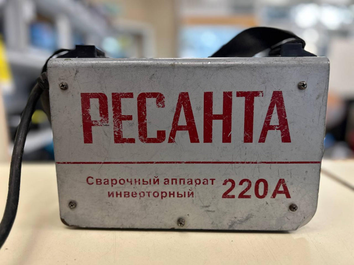Сварочный аппарат Ресанта САИ-220