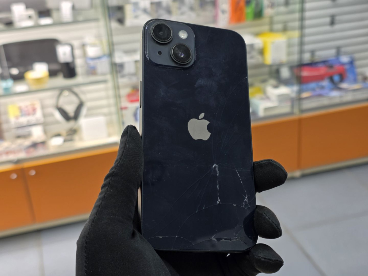 Смартфон Apple Iphone 14 128Gb