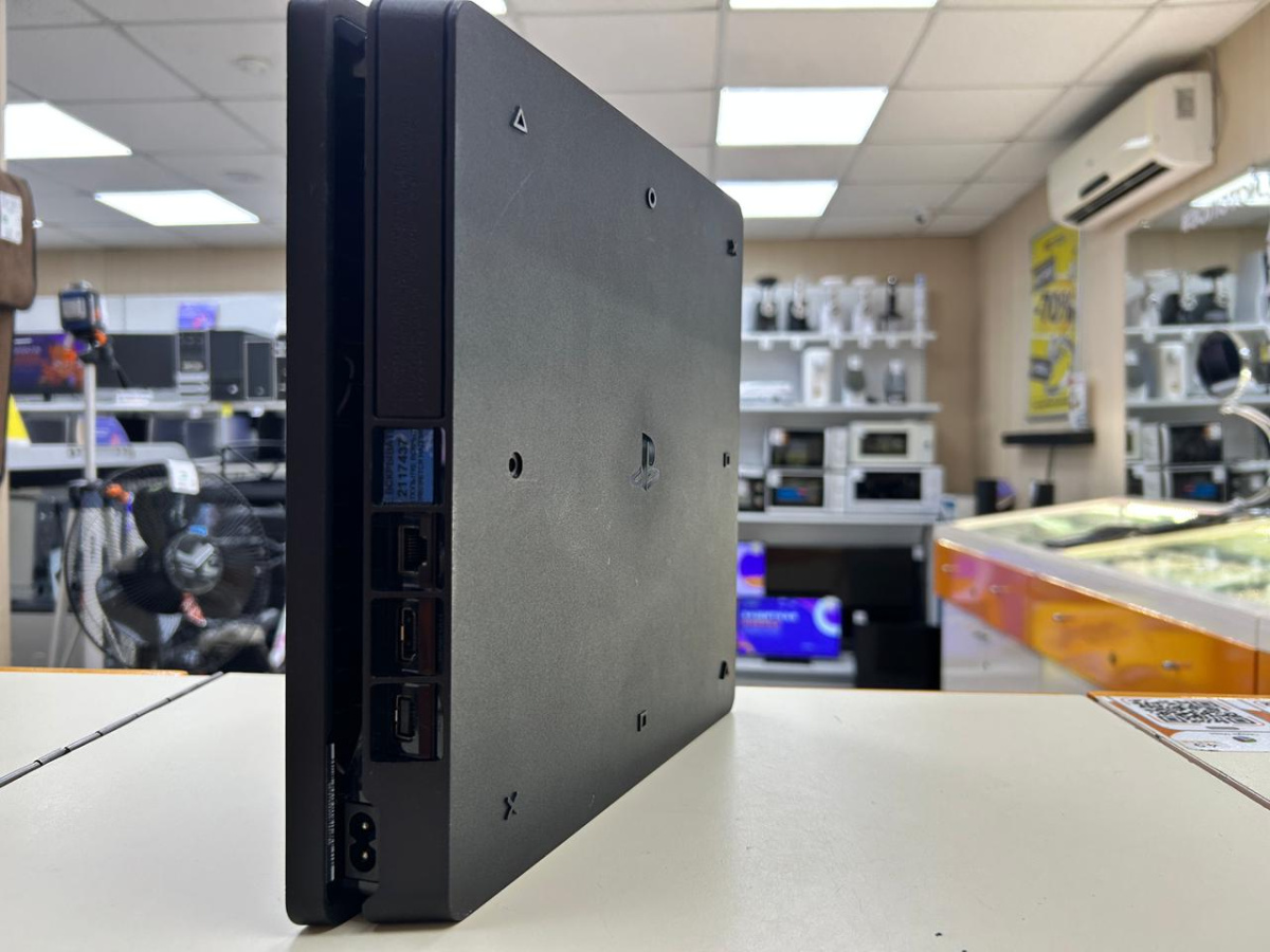 Игровая приставка PlayStation 4 Slim 500GB