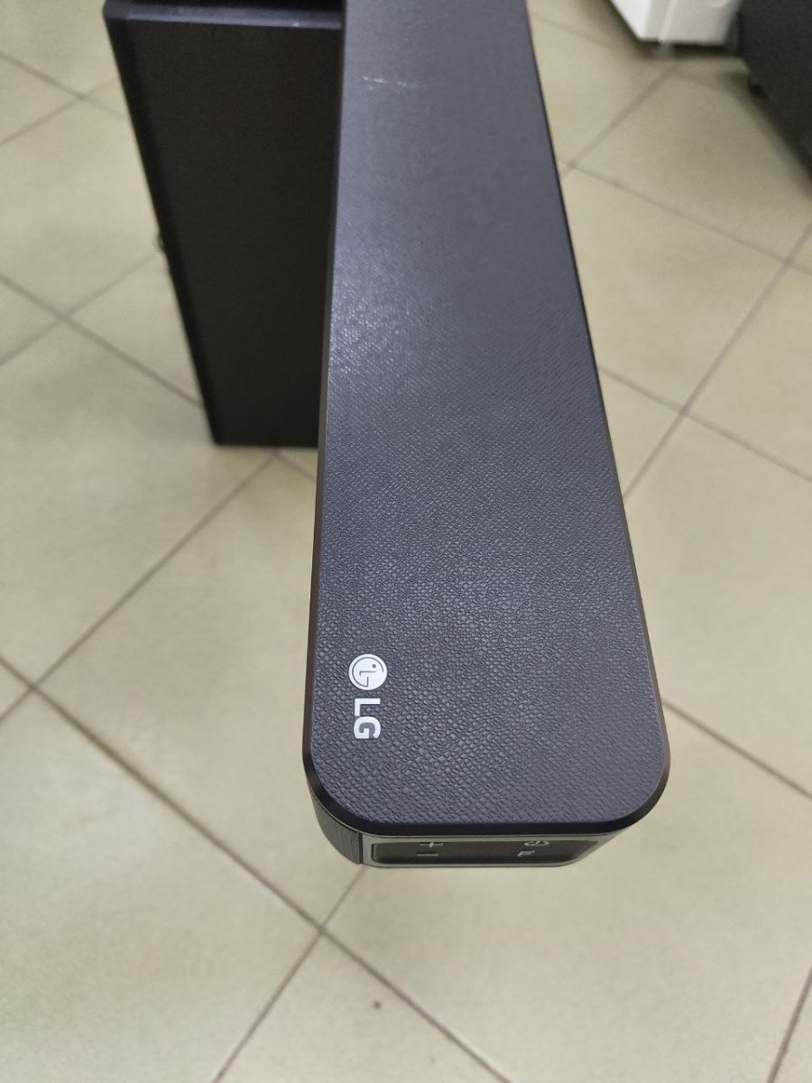 Саундбар LG SL6Y