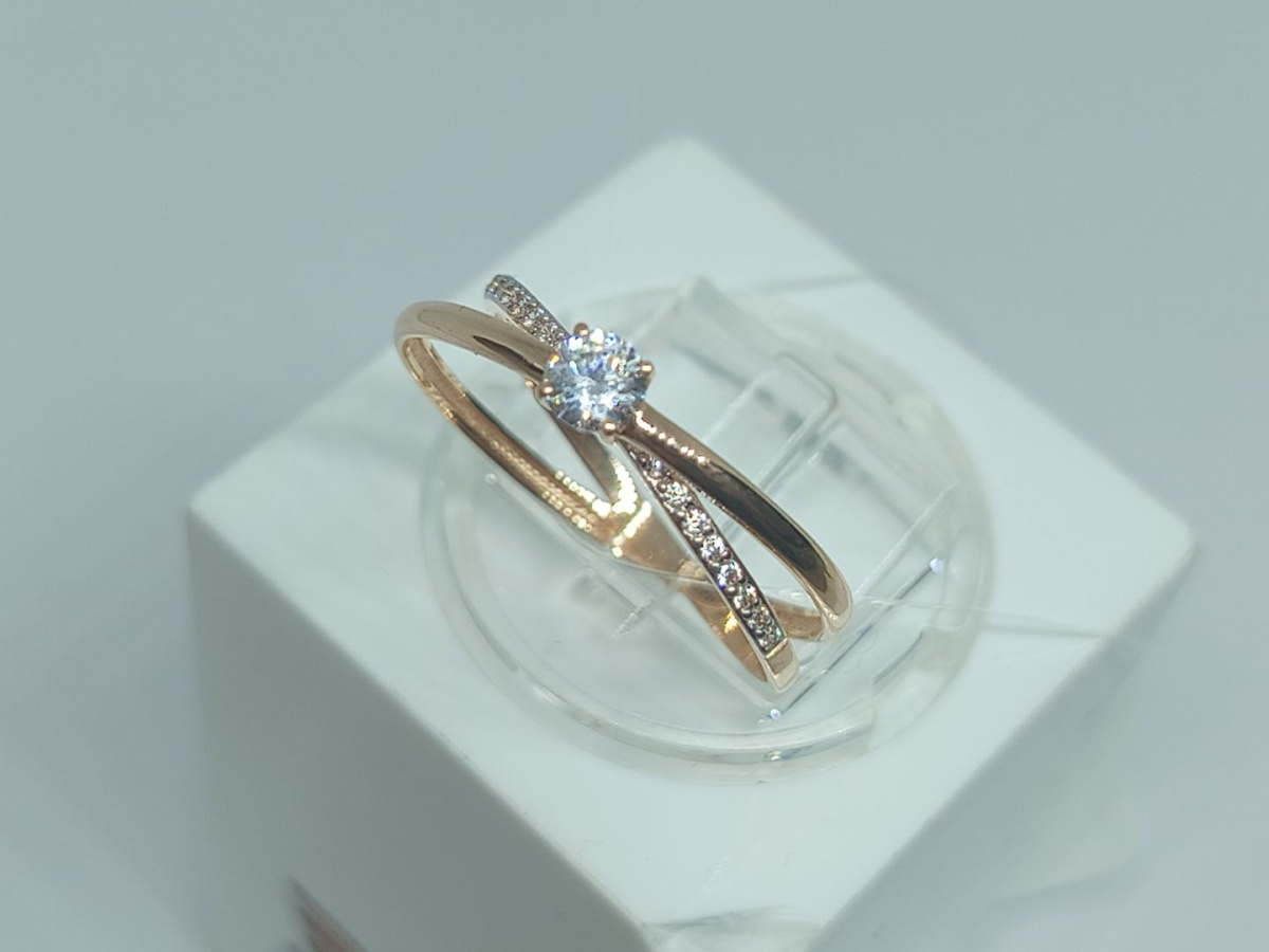 КОЛЬЦО С КАМНЯМИ (Au 585)