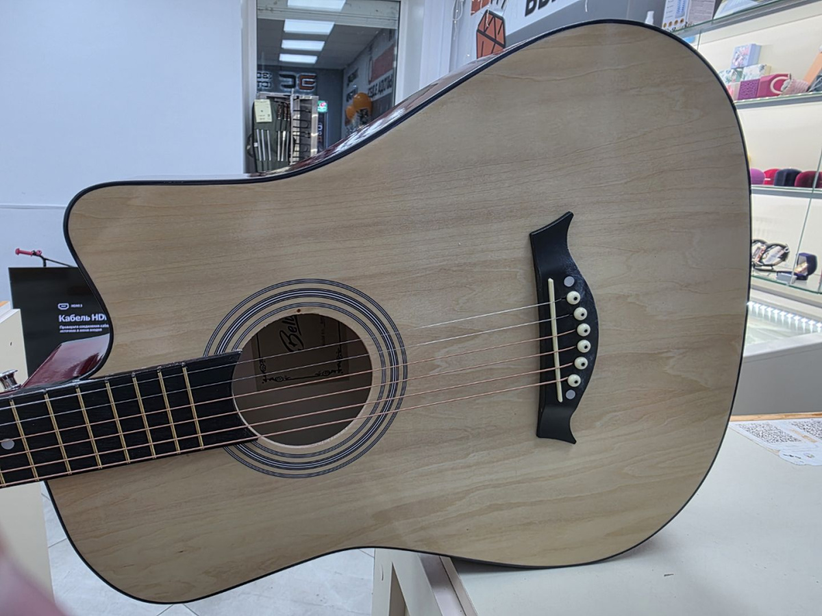 Гитара акустическая Belucci BC3810 N