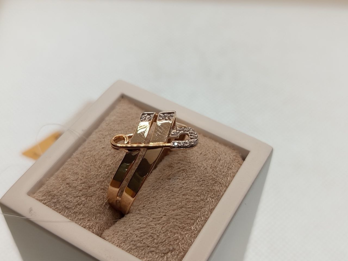 КОЛЬЦО С КАМНЯМИ (Au 585)