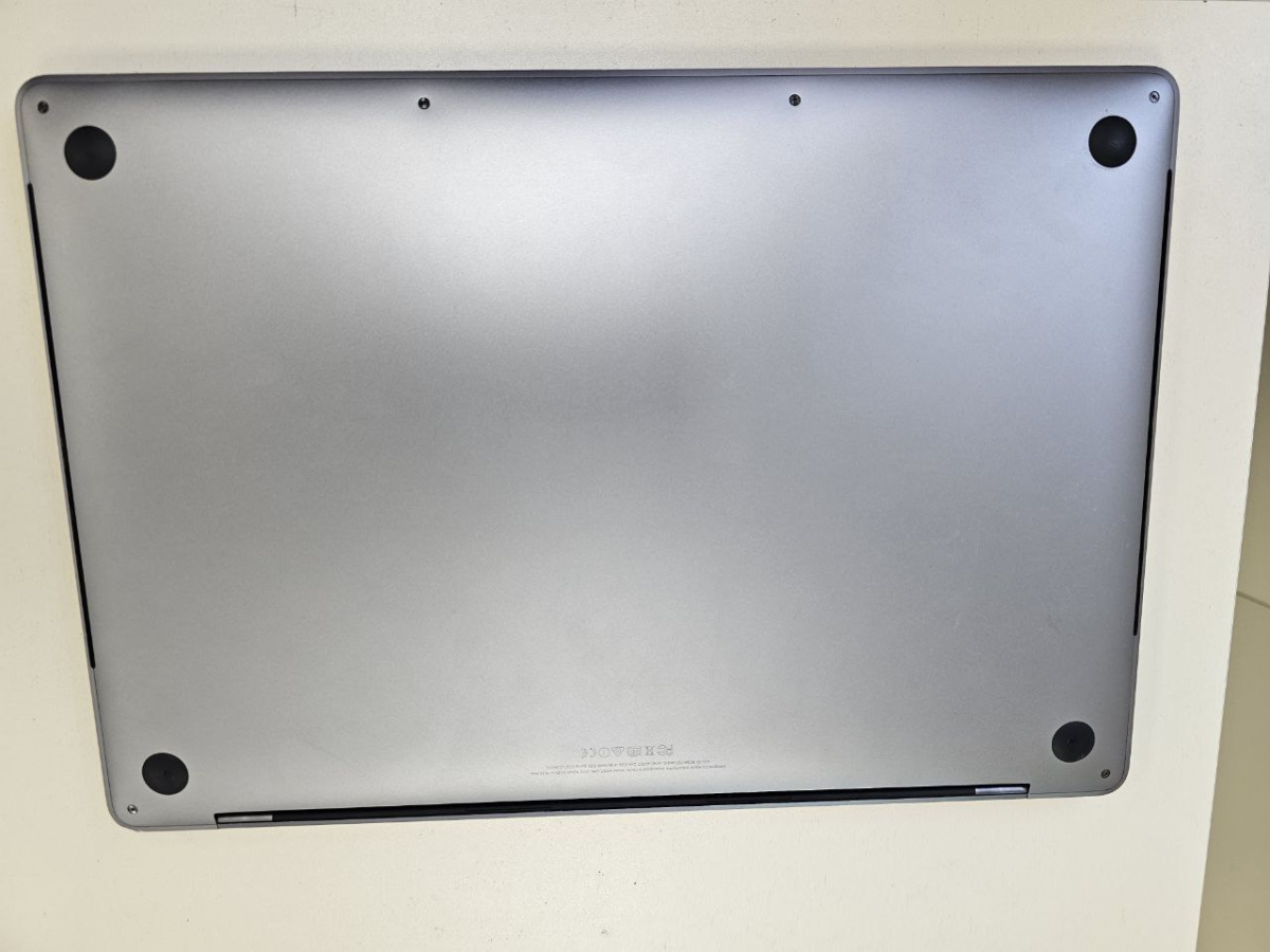 Ноутбук Apple MacBook Pro 15 дюймов A1707 (2017)