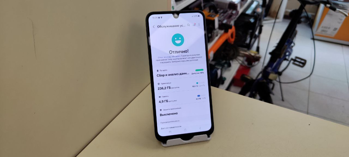 Смартфон Samsung Galaxy A16 8/256