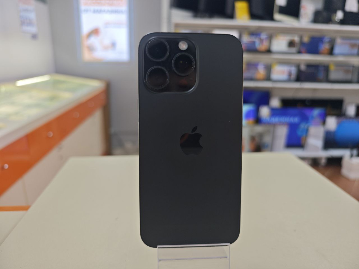 Смартфон Apple iPhone 15 Pro Max 256Gb