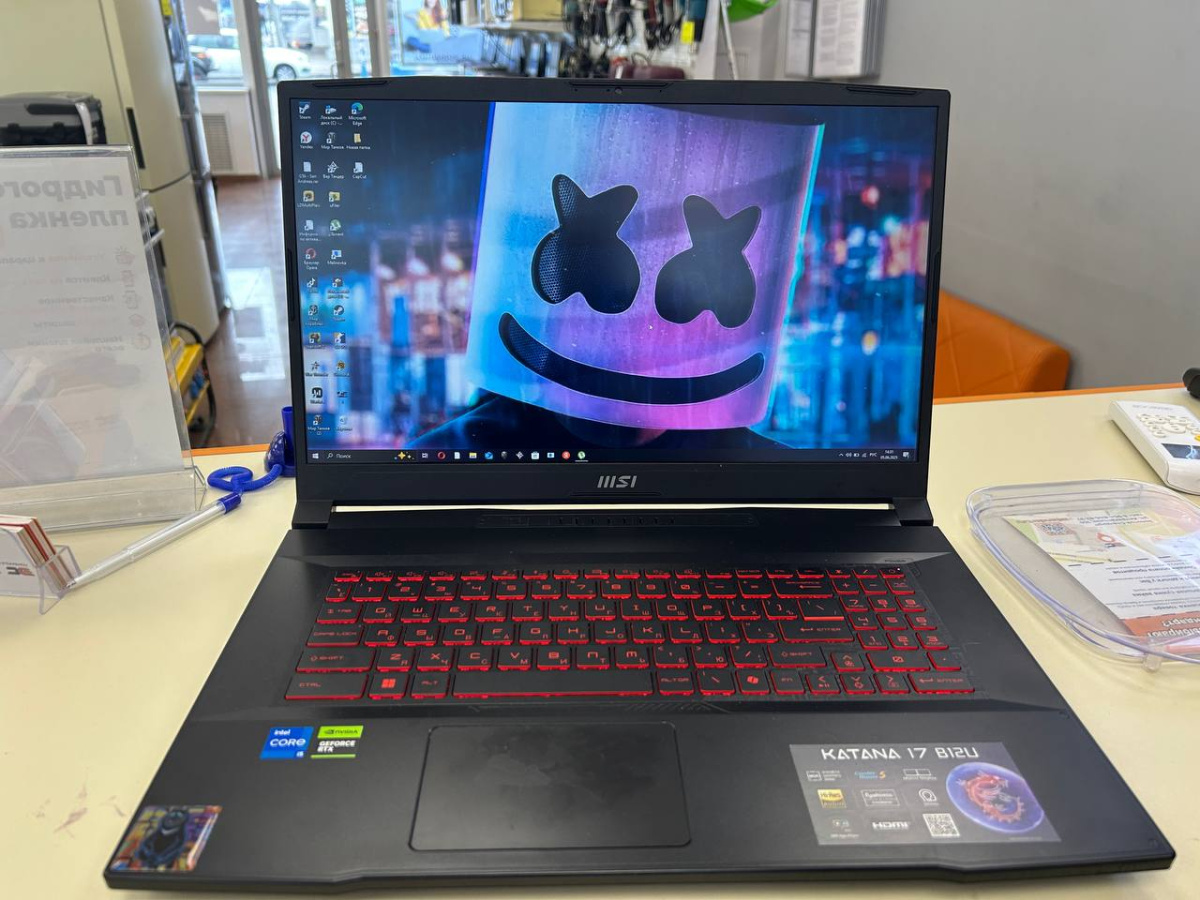 Ноутбук MSI Katana 17; Core I5-12450H, GeForce RTX 2050, 8 Гб, 250 Гб, Нет
