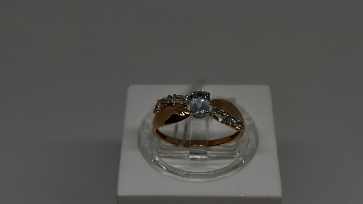 КОЛЬЦО С КАМНЯМИ (Au 585)