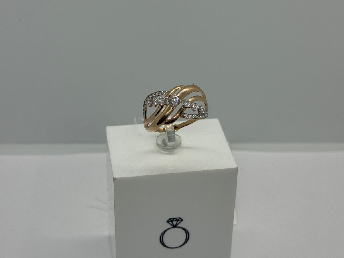 018190 КОЛЬЦО С КАМНЯМИ (Au 585)