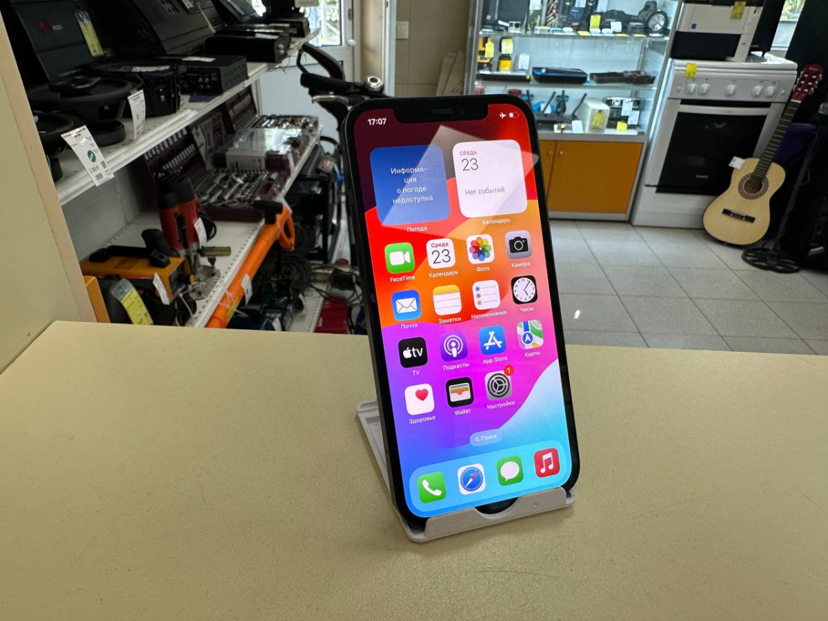Смартфон Apple iPhone 12 128Gb