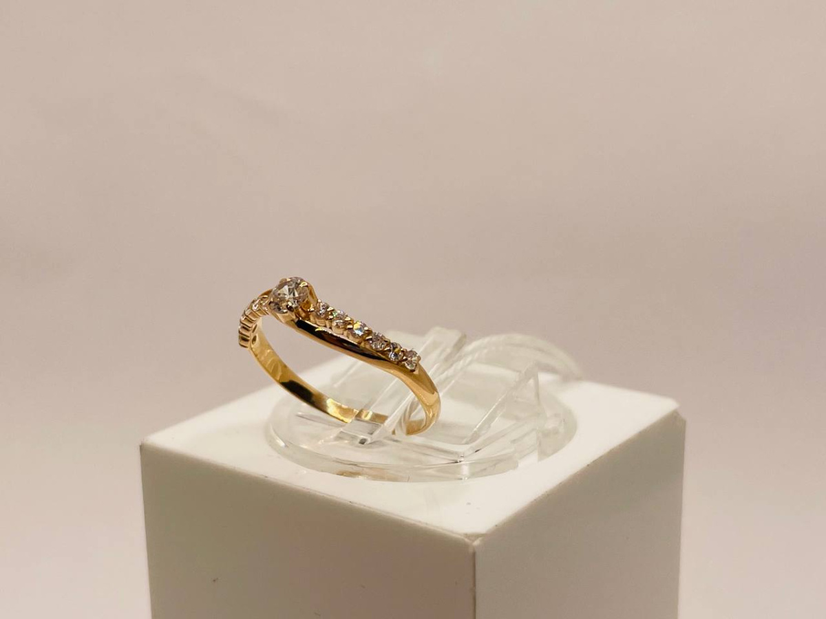 КОЛКМИ585 КОЛЬЦО С КАМНЯМИ (Au 585)