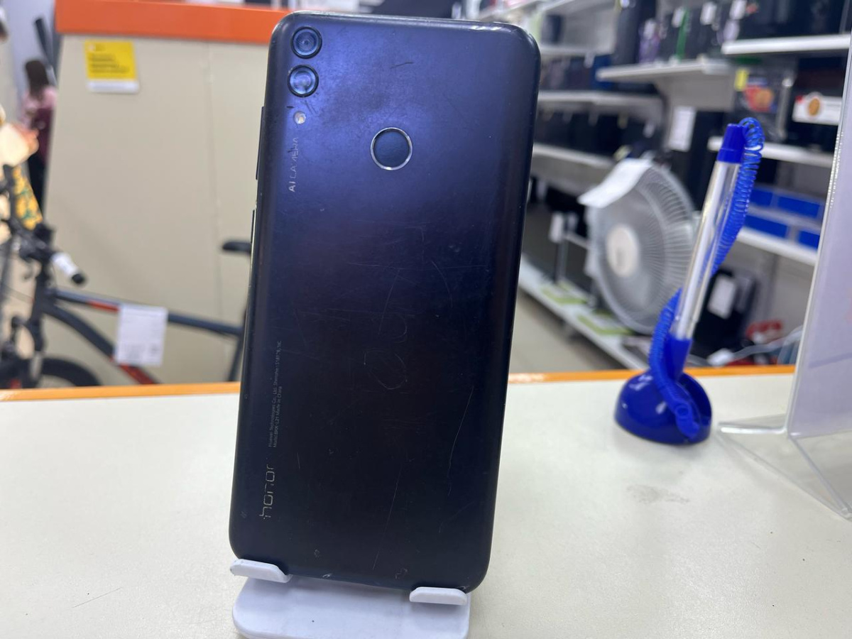 Смартфон Honor 8C 3/32