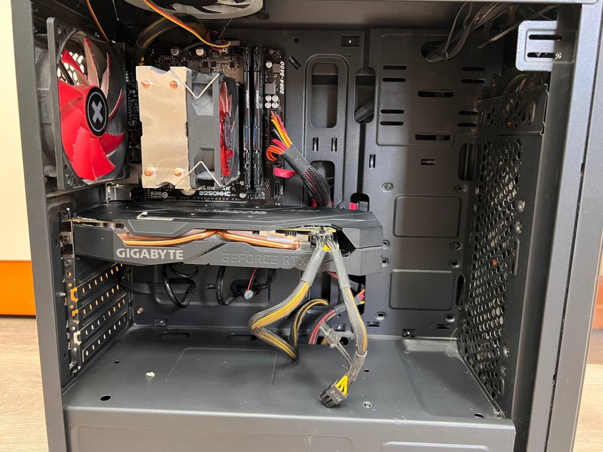 Системный блок Noname; Core i5-7400, GeForce RTX 2060 Super, 16 Гб, 120 Гб, 1 Tb