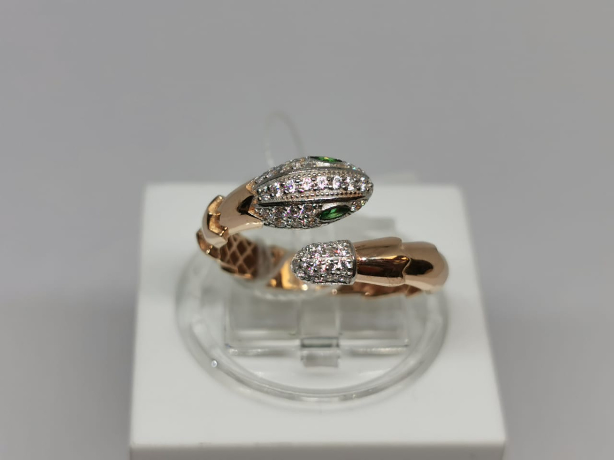 КОЛЬЦО С КАМНЯМИ (Au 585)