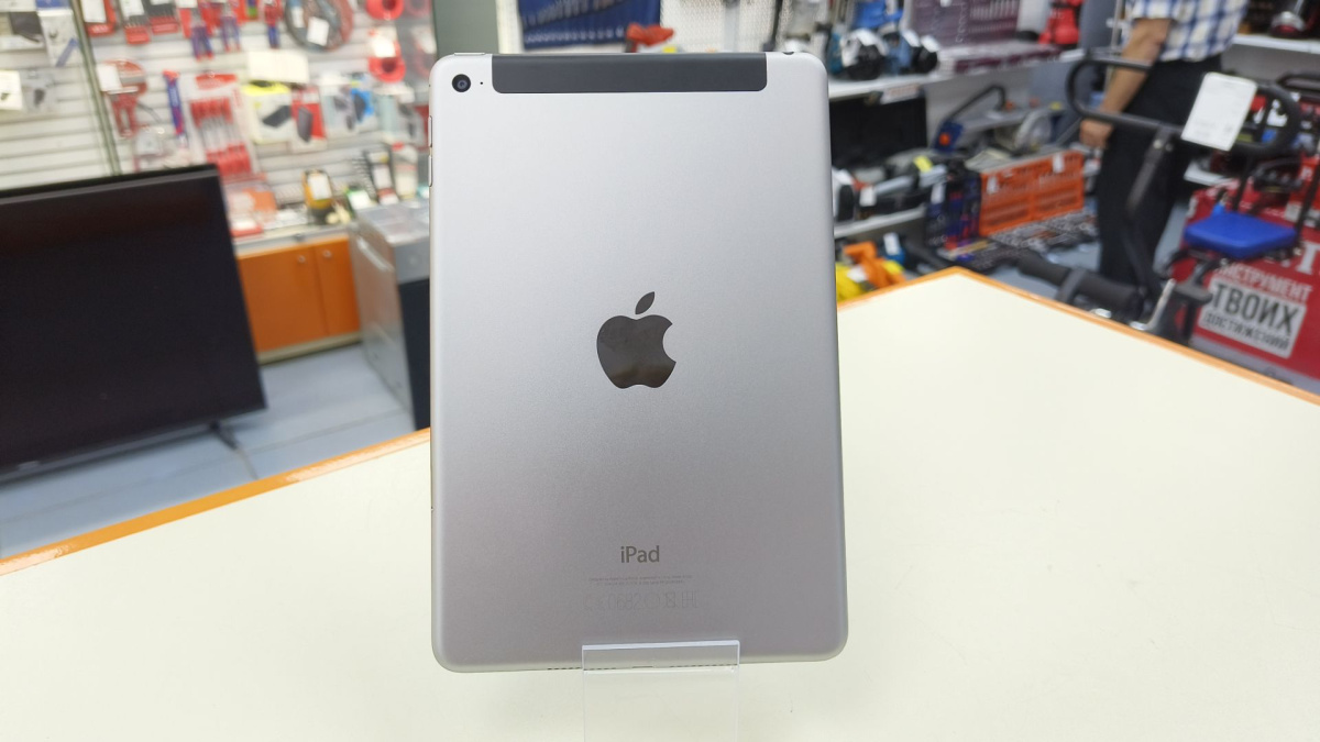 Планшет iPad MINI 4 16GB