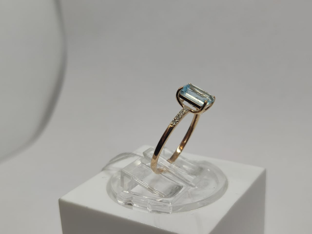 КОЛКМИ585 КОЛЬЦО С КАМНЯМИ (Au 585)