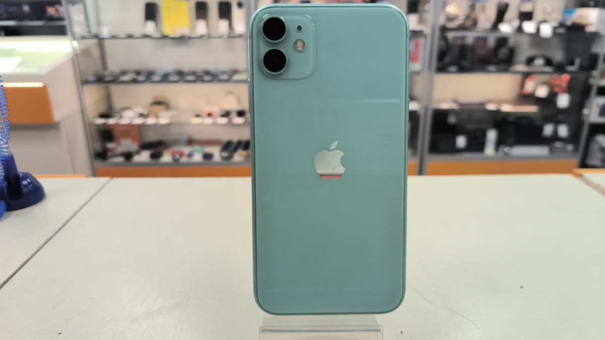 Смартфон Apple iPhone 11 128Gb