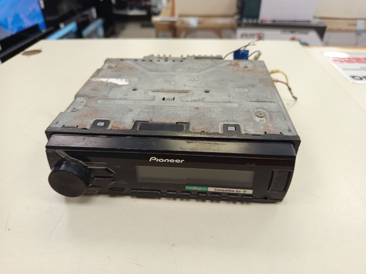 Автомагнитола Pioneer DEH-1800UBG