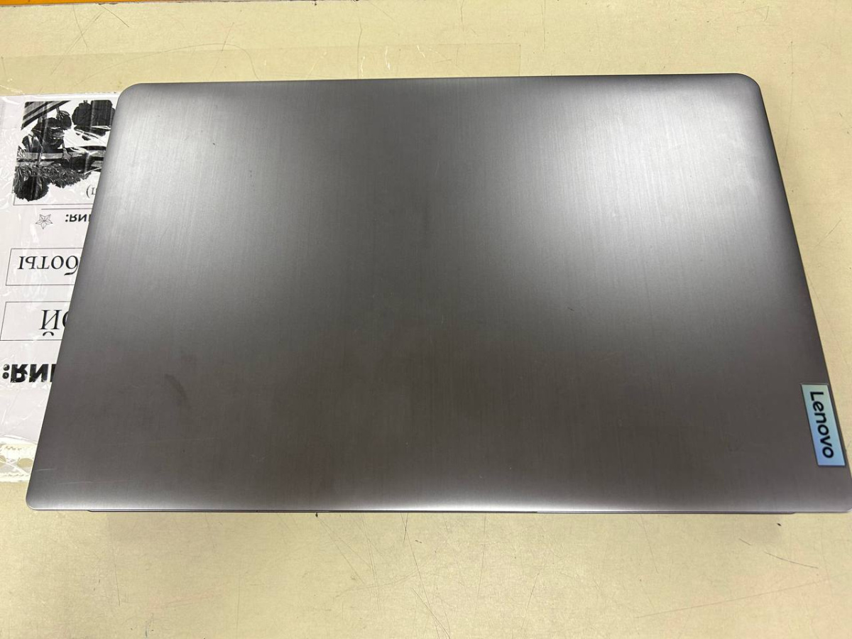 Ноутбук Lenovo 15 itl 06; Core i5-1135G7, GeForce MX350, 8 Гб, 240 Гб, Нет