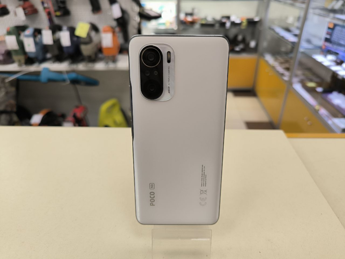Смартфон Xiaomi Poco F3 8/256