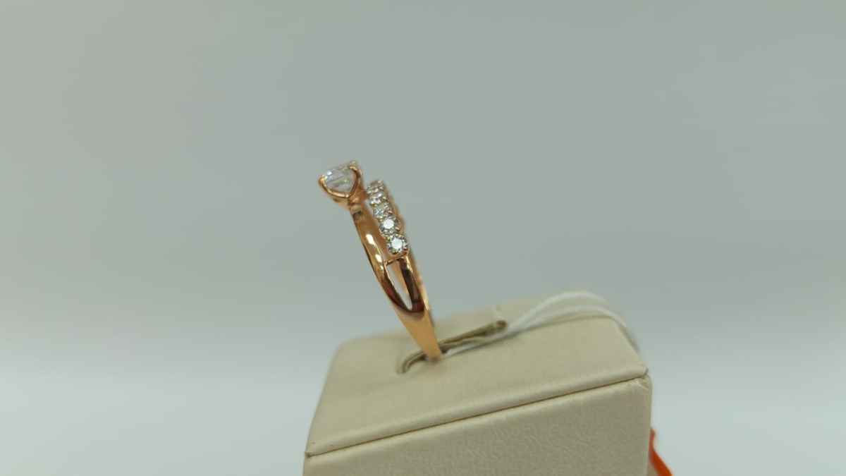 КОЛКМИ585 КОЛЬЦО С КАМНЯМИ (Au 585)