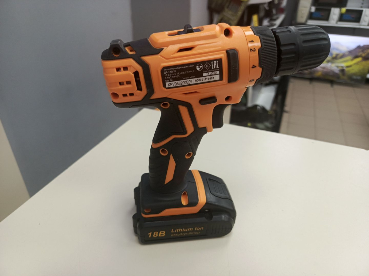 Шуруповерт Вихрь ДА-18Л-2К