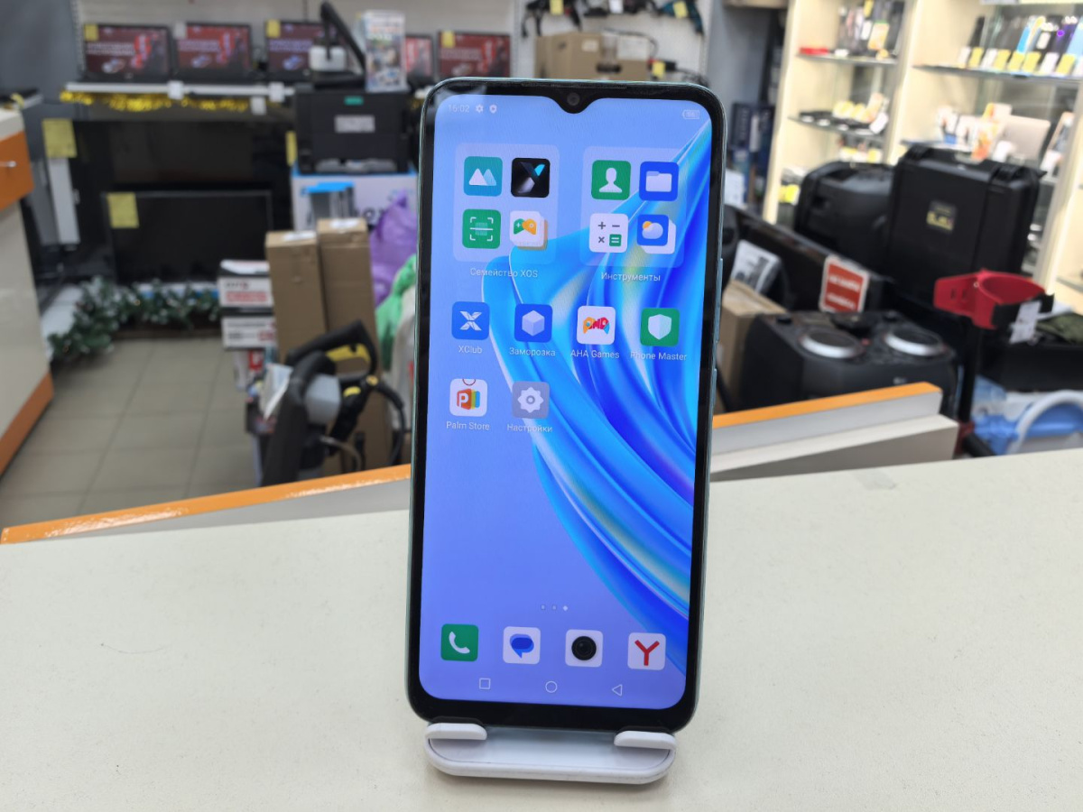 Смартфон Infinix HOT 20i 4/64