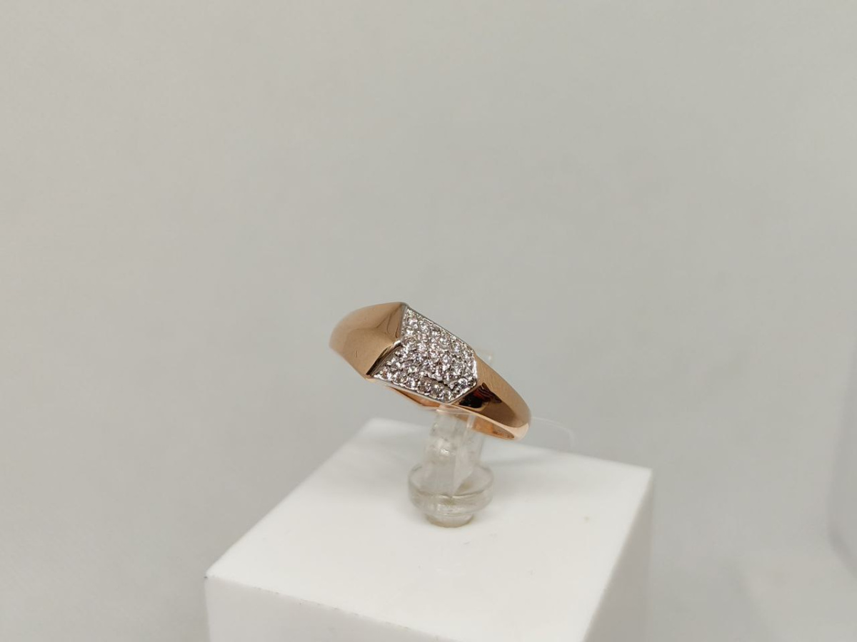 КОЛЬЦО С КАМНЯМИ (Au 585)