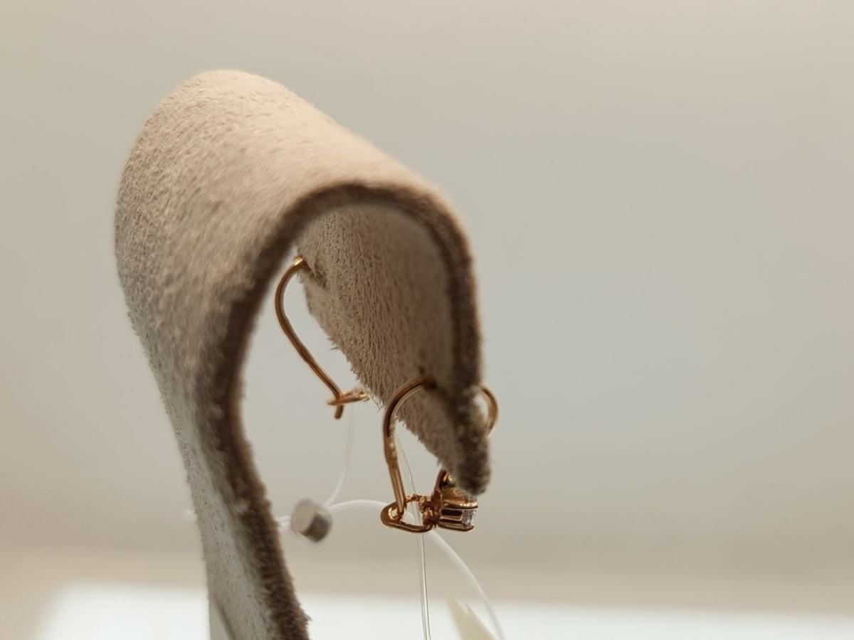 СЕРЬГИ ПЕТЕЛЬКА с камнем (Au 585)