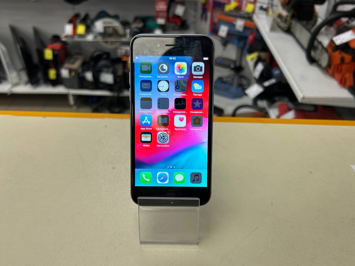 Смартфон Apple iPhone 6 16Gb