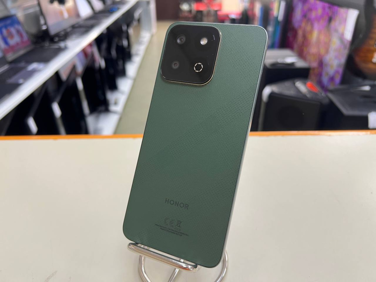 Смартфон Honor X7C 8/256